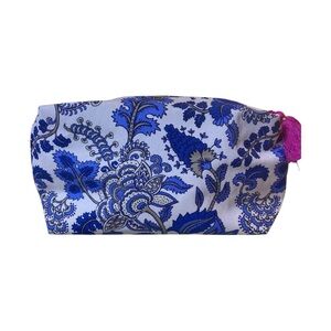 Estée Lauder Blue Floral Cosmetic Makeup Bag New No Tags Recycled Fabric